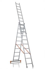 Лестница трехсекционная 3х12 ступеней, алюминиевая (7,86м) (97785)